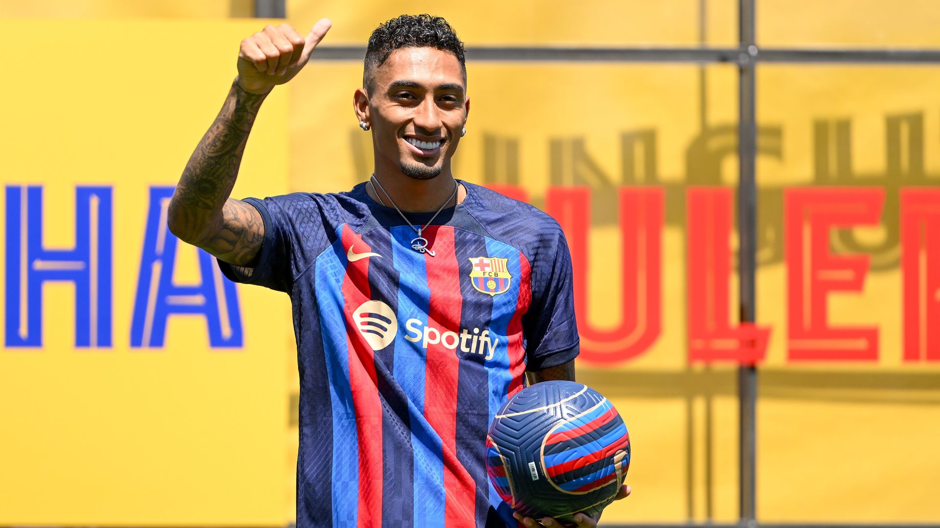 He gave me confidence' – Raphinha praises Bielsa after Barca signing